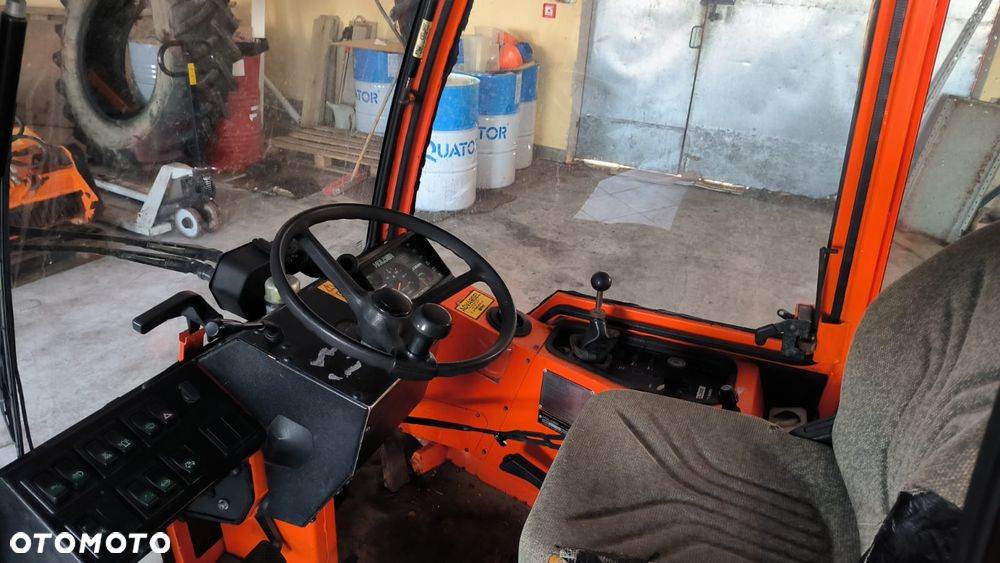 Holder C 240 przedni wałek WOM - 4