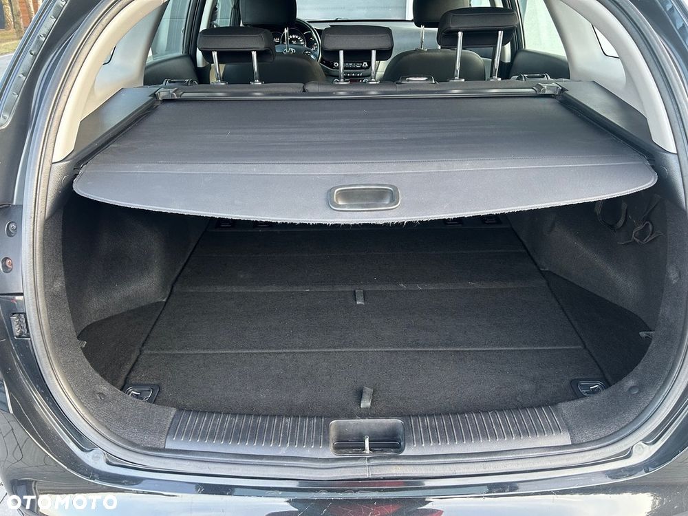 Kia Ceed 1.6 GDI DCT Spirit - 29