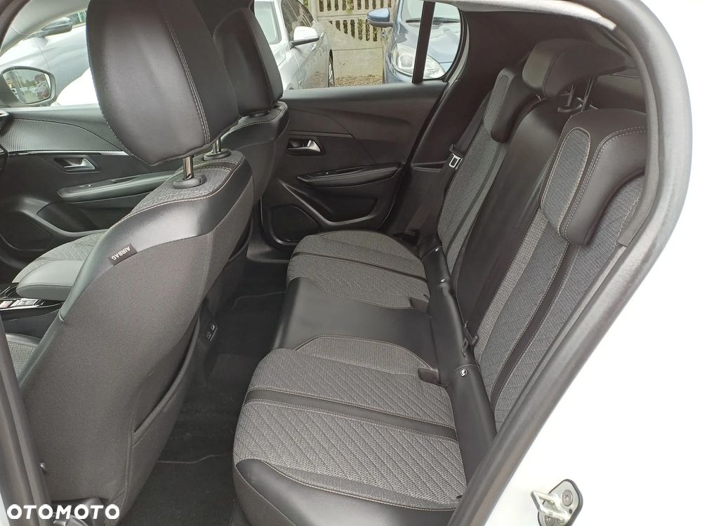 Peugeot 208 1.2 PureTech Allure S&S EAT8 - 16