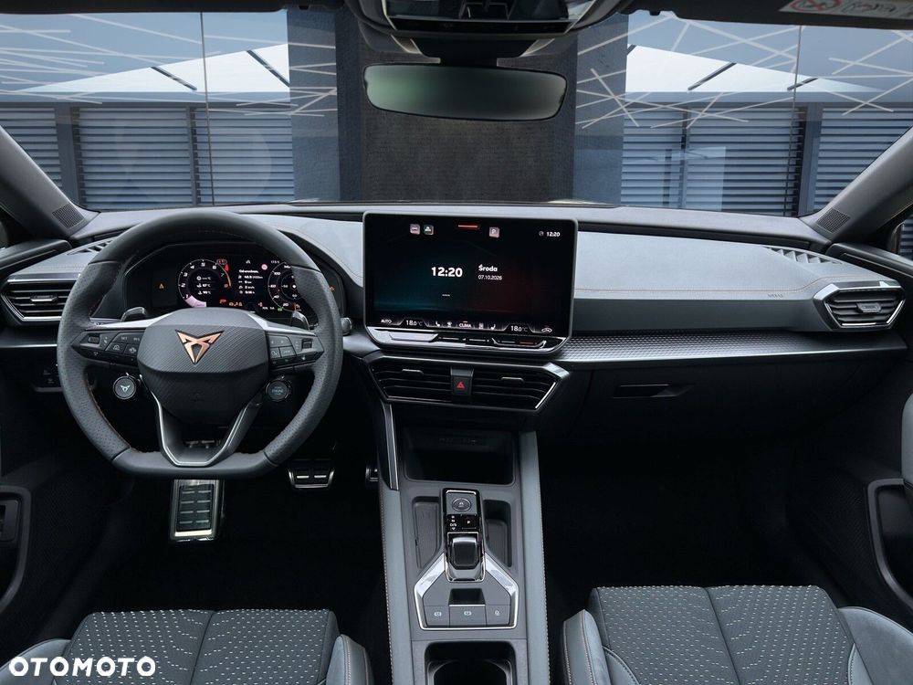 Cupra Leon Sportstourer 2.0 TSI 4Drive VZ DSG - 4