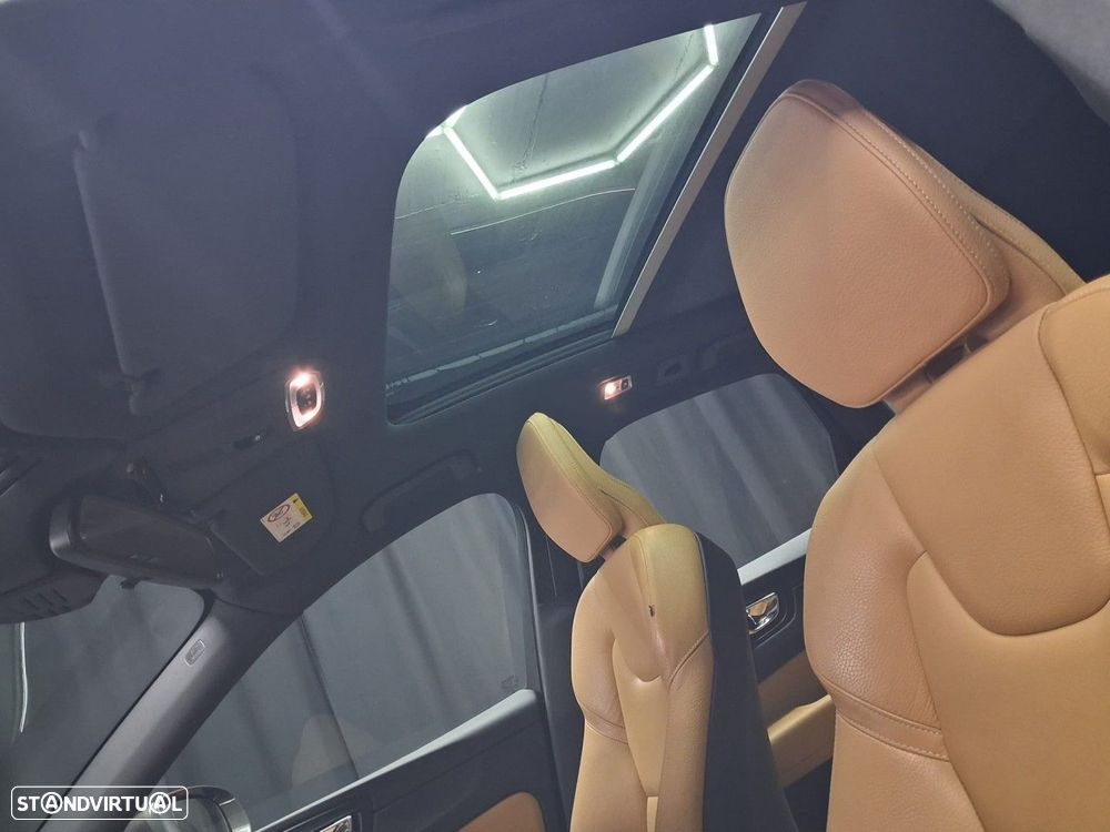 Volvo XC 60 2.0 D3 Inscripton - 12