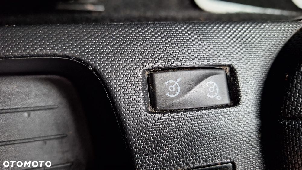 Renault Clio 1.2 16V Alize - 19