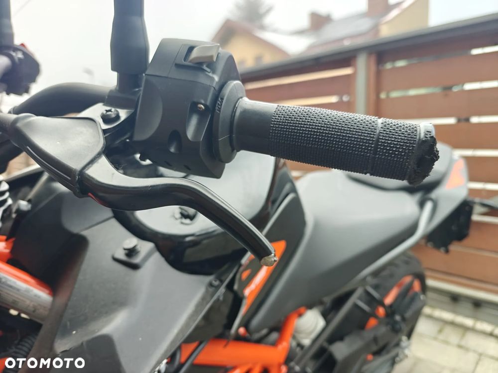 KTM Duke - 15