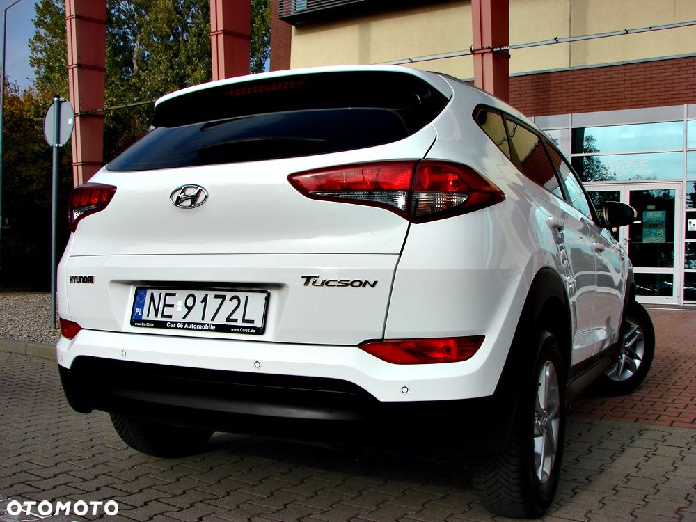 Hyundai Tucson 1.6 GDI BlueDrive Comfort 2WD - 16