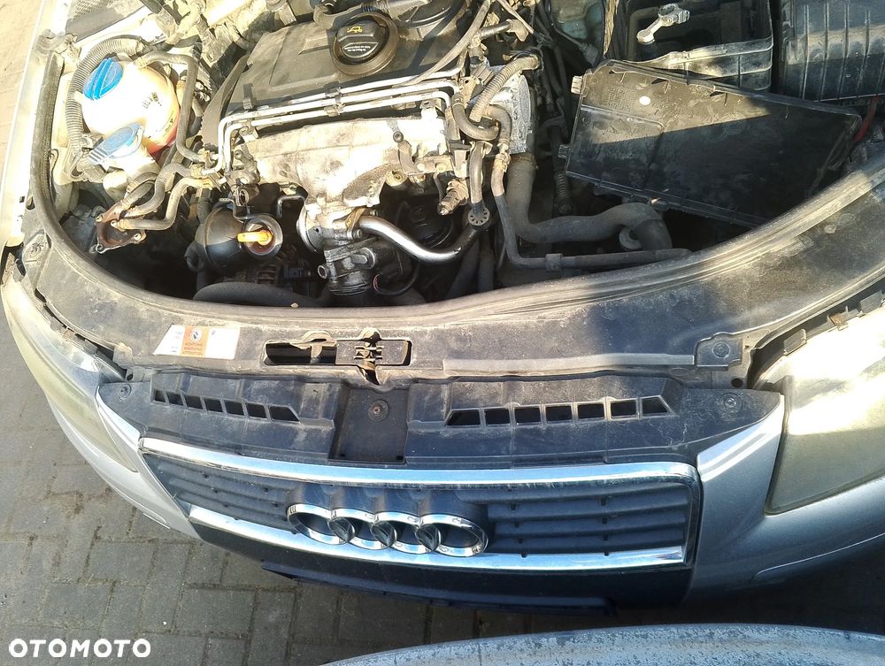 KOMPLETNY PRZÓD Audi A3 8P Przedlift 04-13r. lakier kolor LY7W srebrny. Europa MASKA LAMPA ZDERZAK BŁOTNIK GRILL ATRAPA PAS PRZEDNI WZMOCNIENIE CZOŁOWE CHŁODNICA HALOGEN do założenia bez malowania - 17