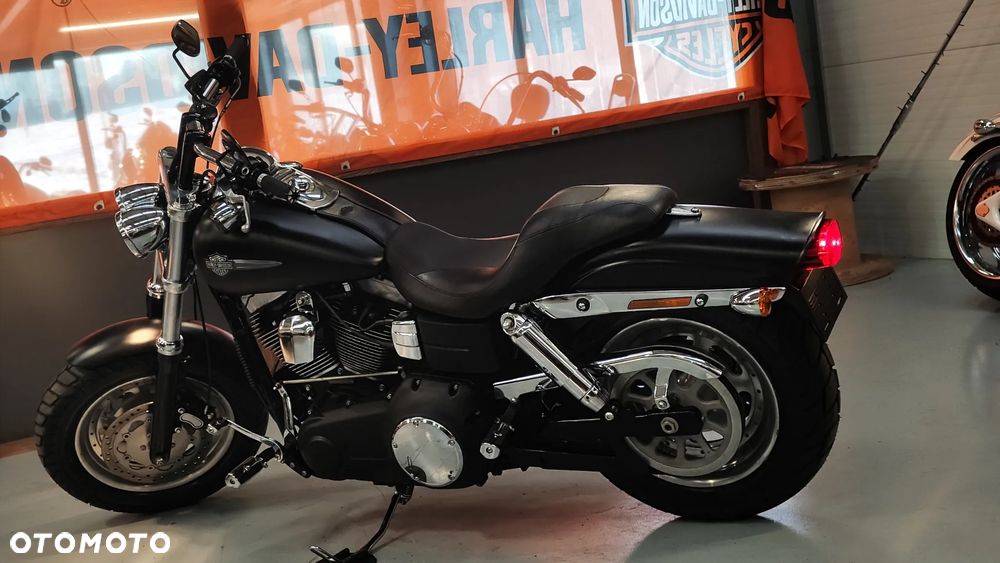 Harley-Davidson Dyna Fat Bob - 10