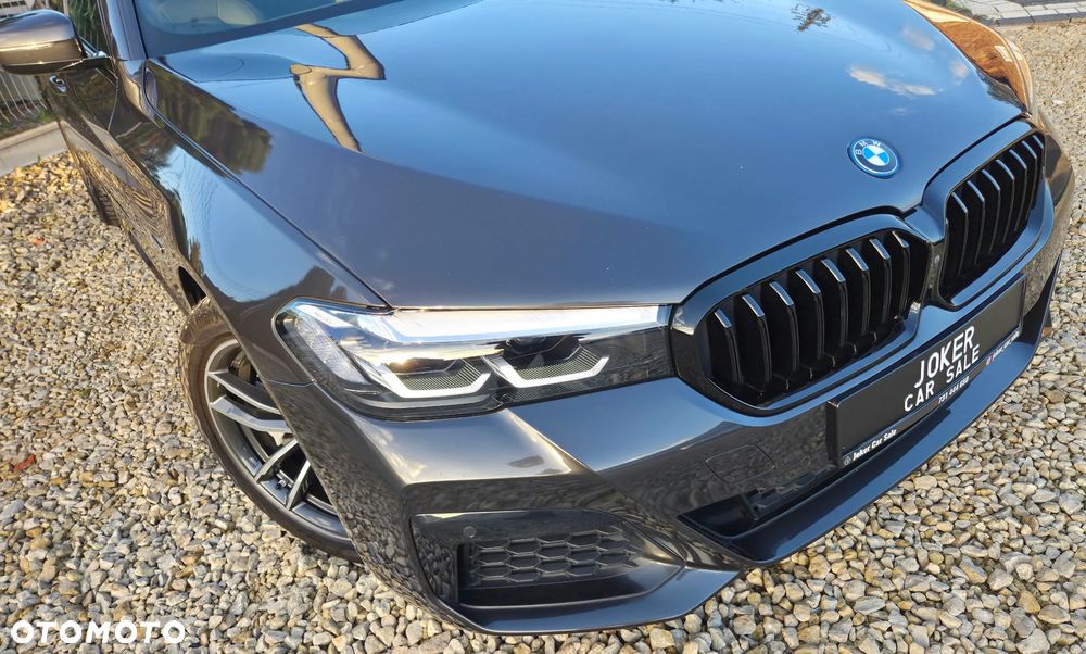 BMW Seria 5 530e xDrive M Sport sport - 12