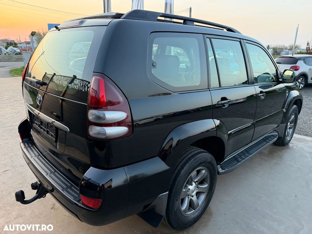 Toyota Land Cruiser 3.0 TD-4D Aut Executive - 7