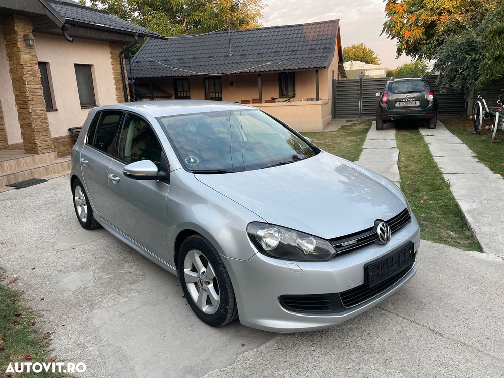 Volkswagen Golf - 2