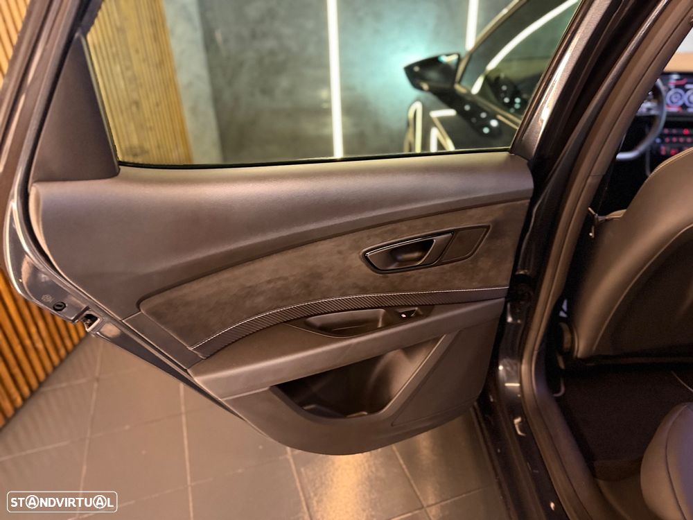 SEAT Leon 2.0 TSI S&S DSG Cupra 300 - 17