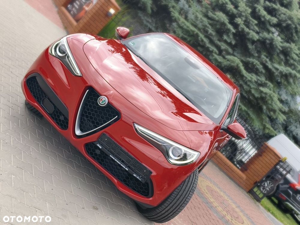 Alfa Romeo Stelvio 2.0 Turbo 16V AT8-Q4 Super - 5