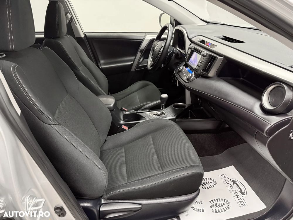 Toyota RAV4 2.2 D-4D 4x4 Automatik Life - 14