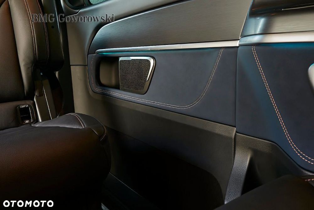 Mercedes-Benz EQV - 13