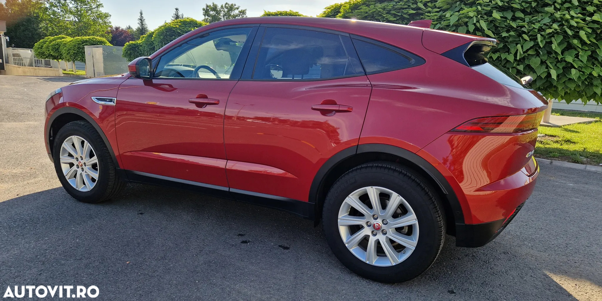 Jaguar E-Pace D150 AWD R-Dynamic S - 7