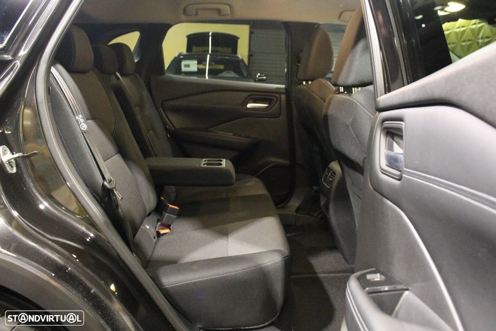 Nissan Qashqai 1.3 DIG-T Tekna - 18