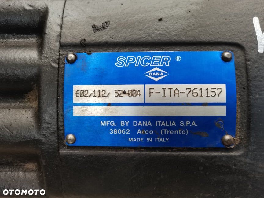 Zwolnica Komatsu WA 90 - 12