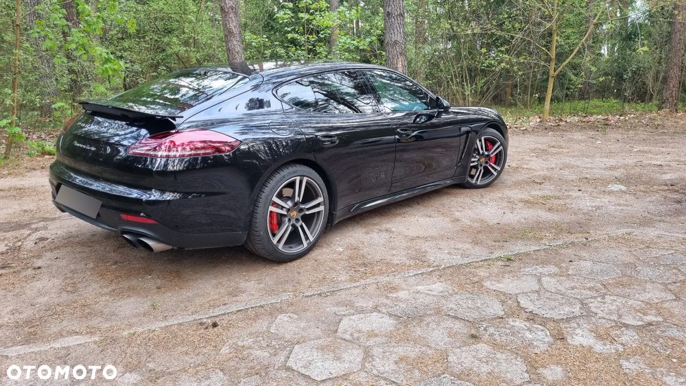 Porsche Panamera Turbo - 22
