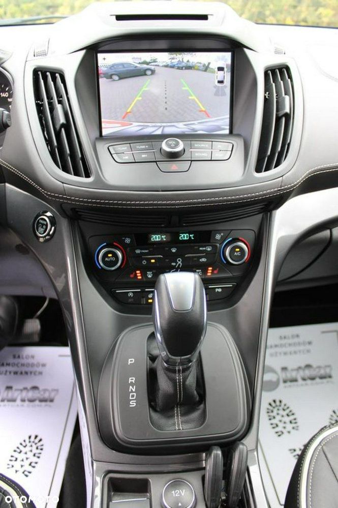 Ford Kuga 1.5 EcoBoost 2x4 Vignale - 31