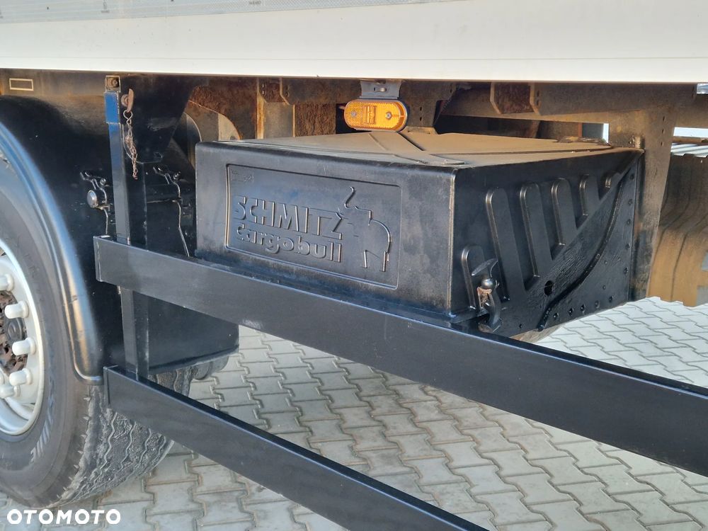 Schmitz Cargobull SKO 18 | CHŁODNIA 27 MPAL | CARRIER VECTOR 1800 | WINDA BAR 2 TONY - 15