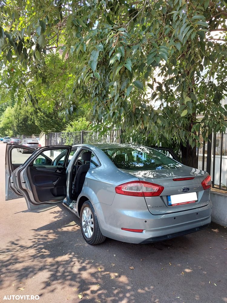 Ford Mondeo 2.0 TDCi Business Class - 6