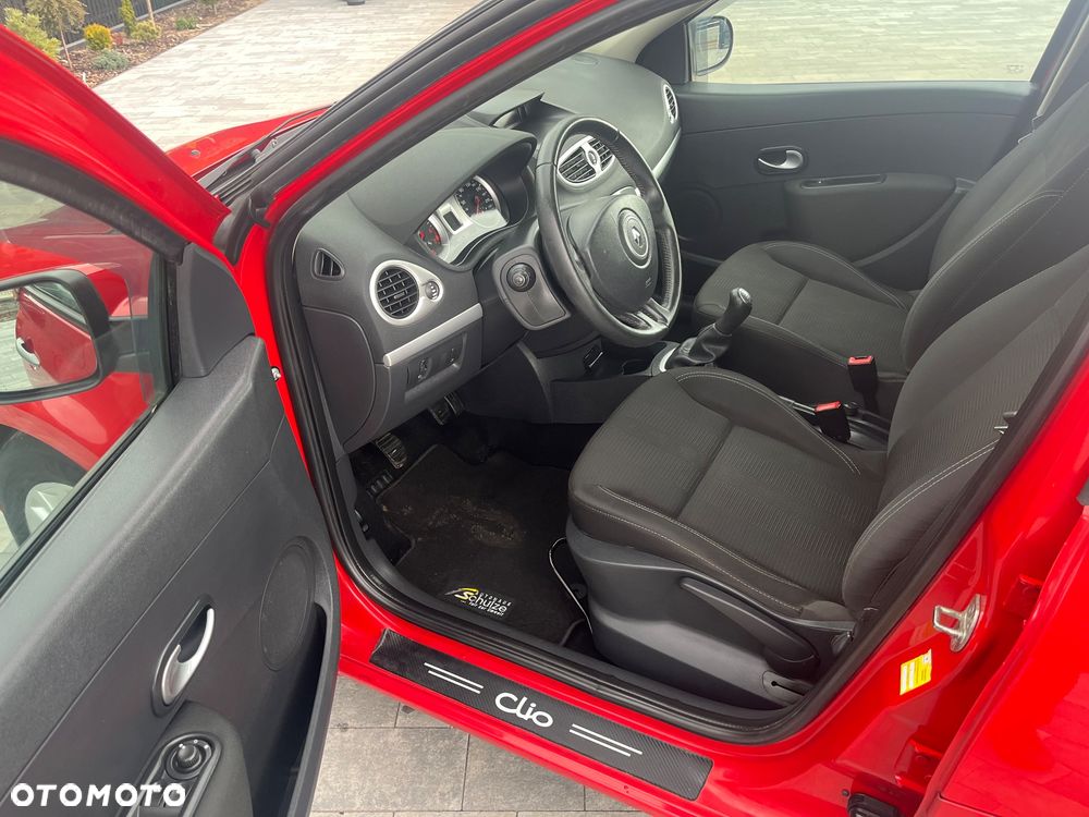 Renault Clio 1.2 16V Bioetanol Alize - 7