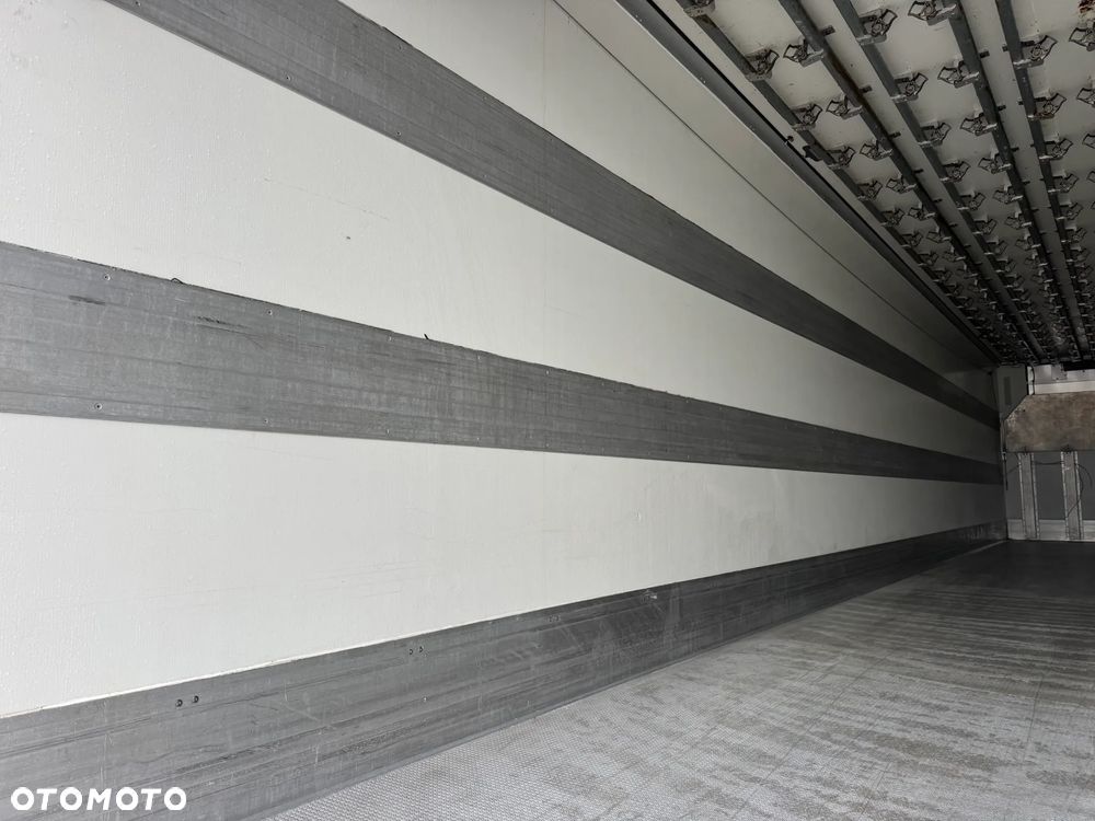 Krone Hakowa, Carrier Vector HE19, Nowe opony!! - 14
