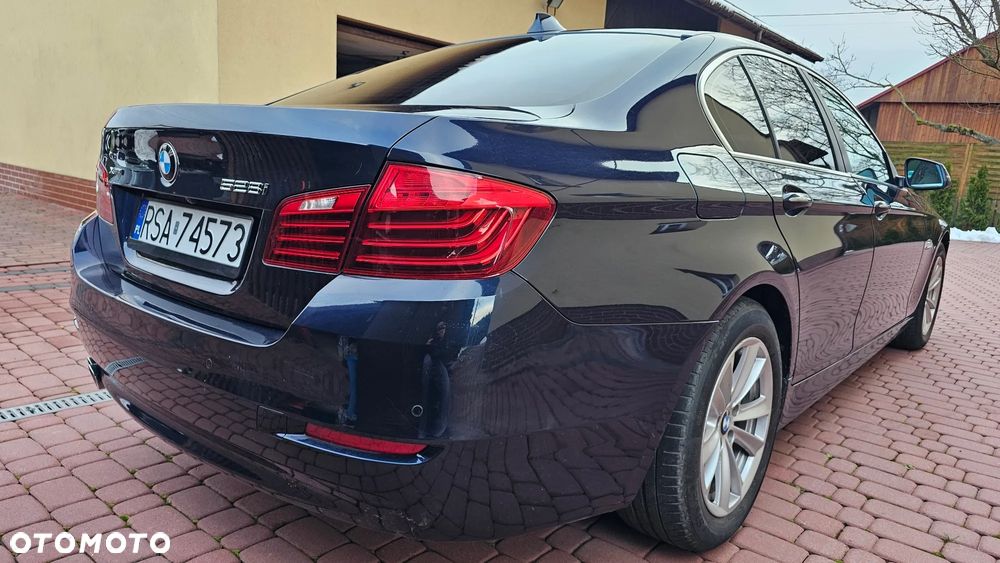 BMW Seria 5 528i xDrive Sport-Aut Luxury Line - 5