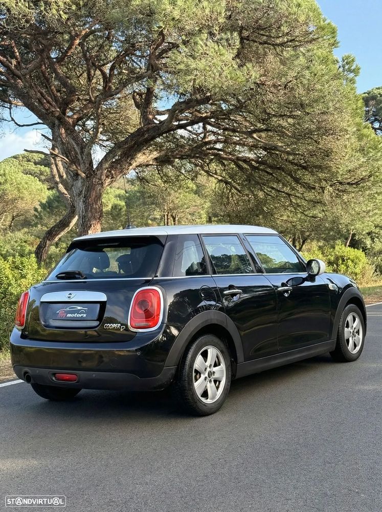 MINI 5 Portas Cooper D Aut. - 5