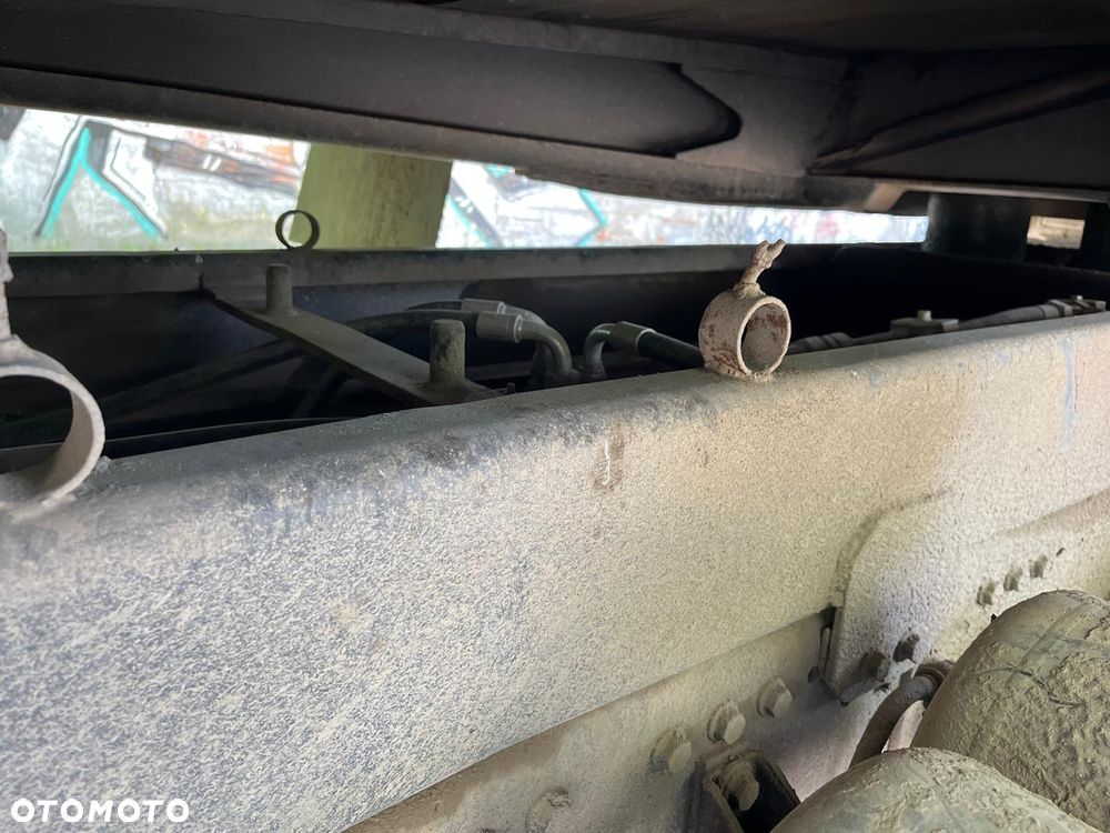 MAN F90 33.302 DFS - 13