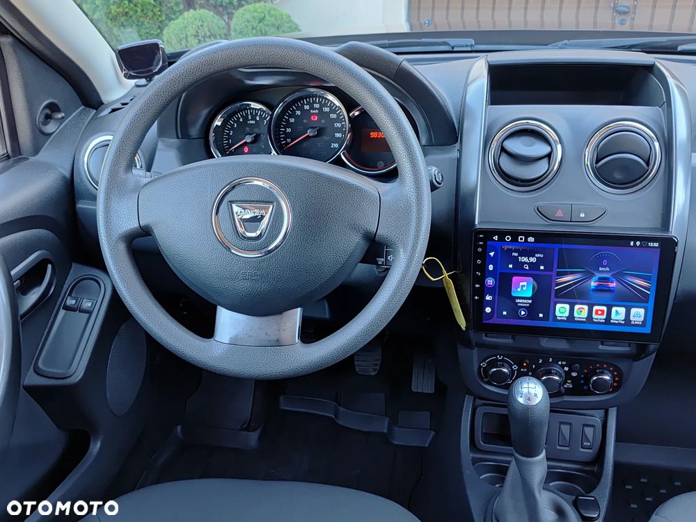 Dacia Duster SCe 115 4x2 Celebration - 31