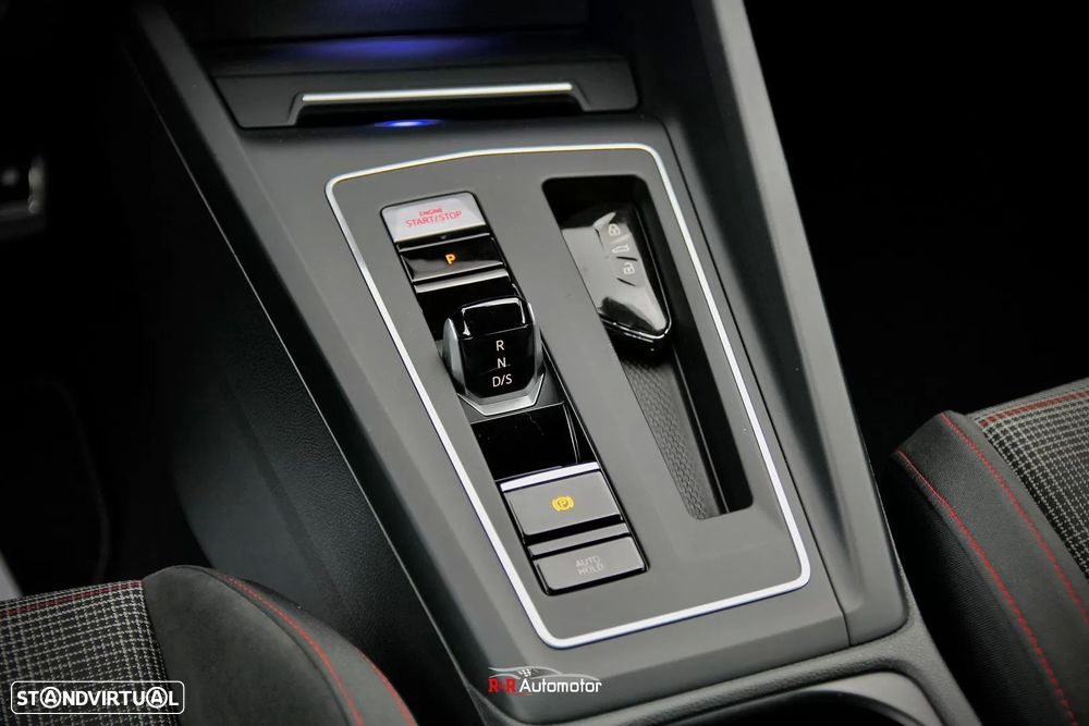VW Golf 2.0 TSI GTI DSG Performance - 20