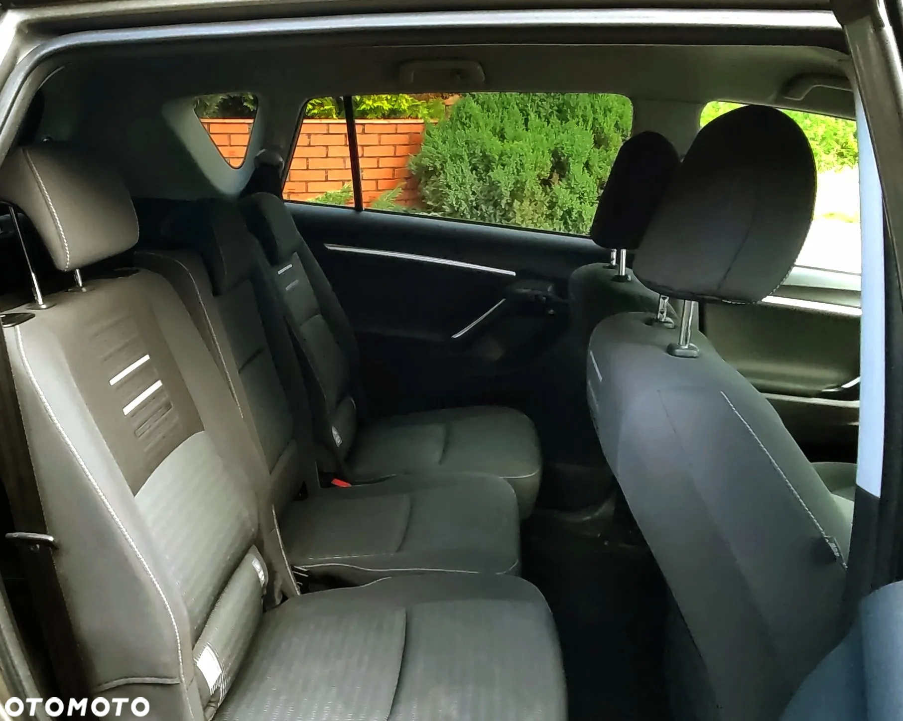 Toyota Verso 1.8 Premium 7os EU6 - 29