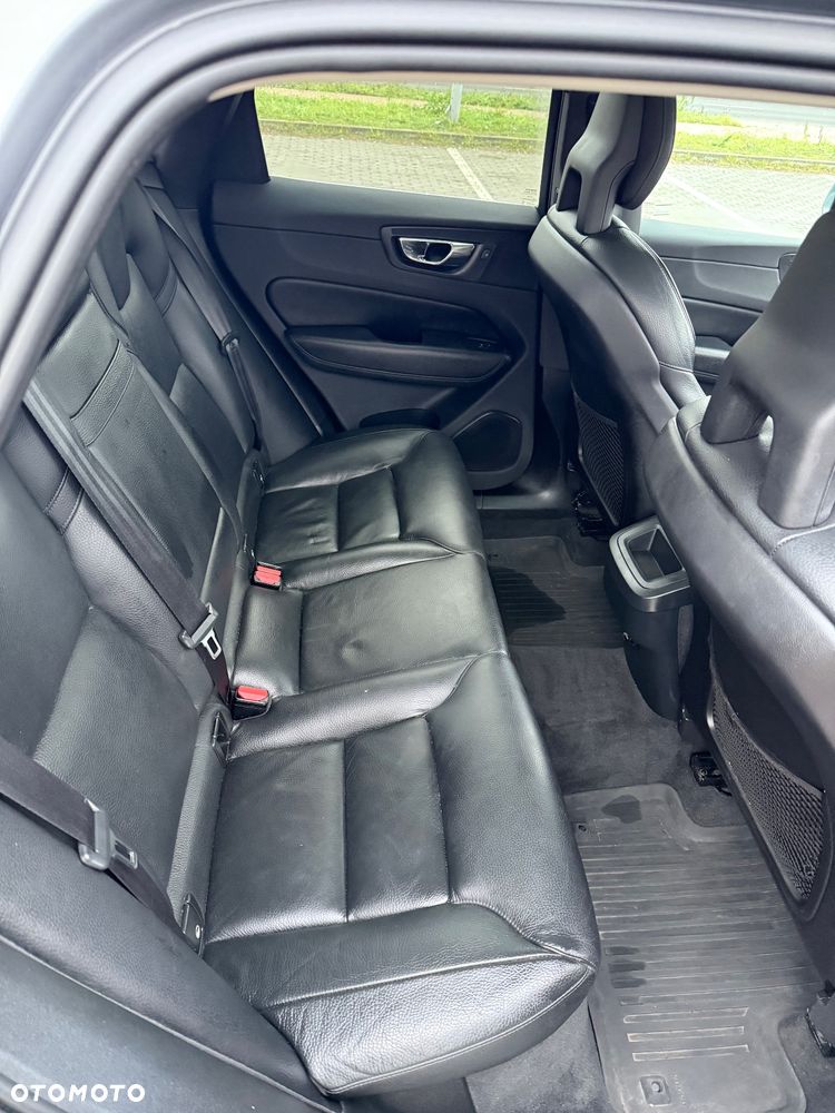 Volvo XC 60 T5 Geartronic Momentum Pro - 12