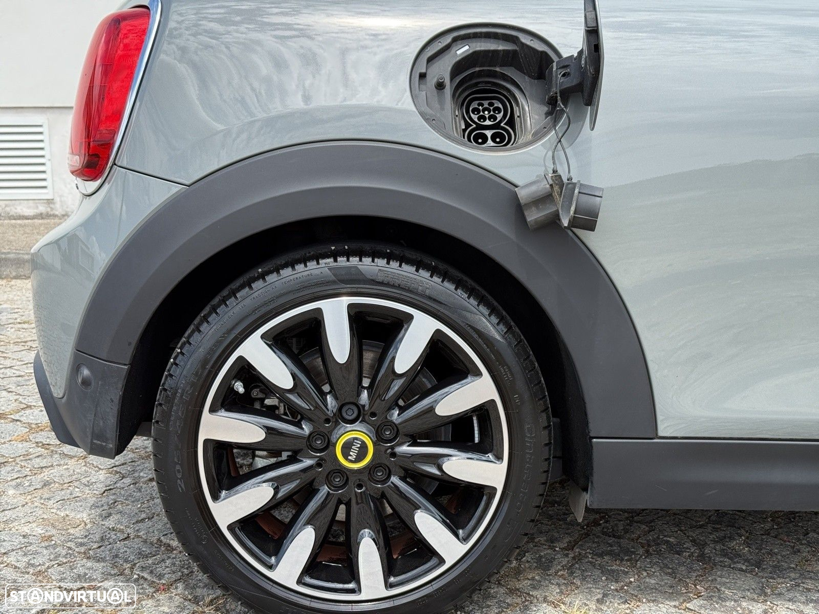 MINI 3 Portas Cooper SE Camden Edition - 20
