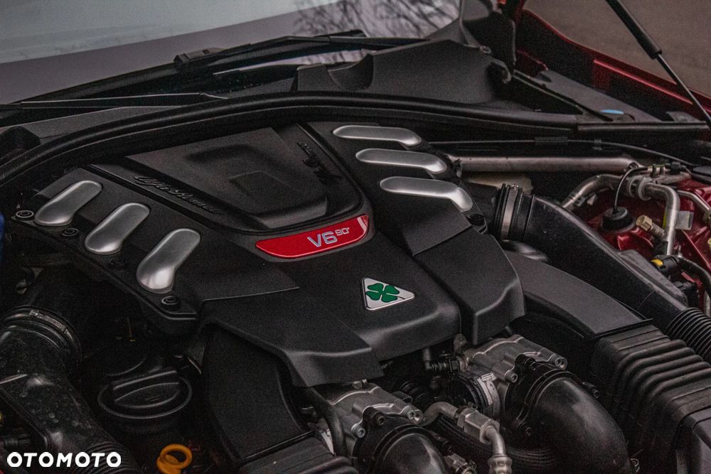 Alfa Romeo Giulia 2.9 Bi Turbo V6 Quadrifoglio - 19