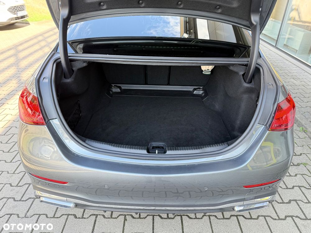 Mercedes-Benz Klasa C 220 d 4Matic 9G-TRONIC AMG Line - 13