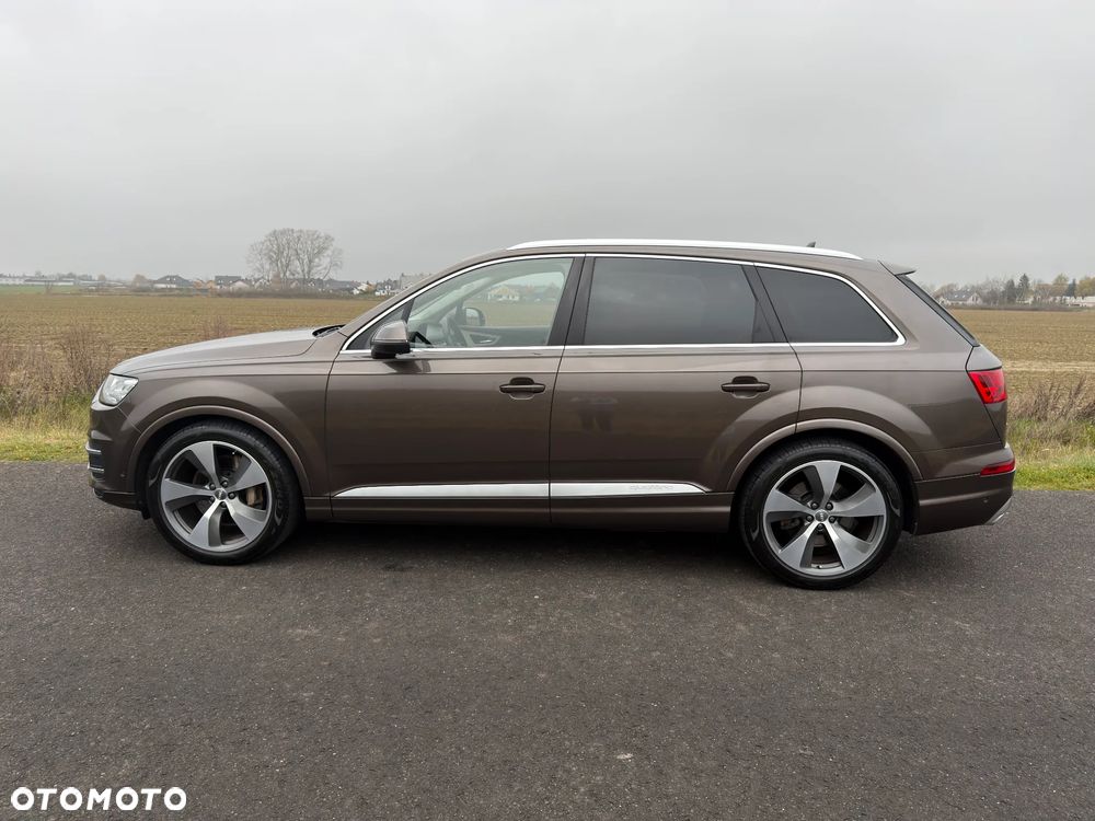 Audi Q7 - 7
