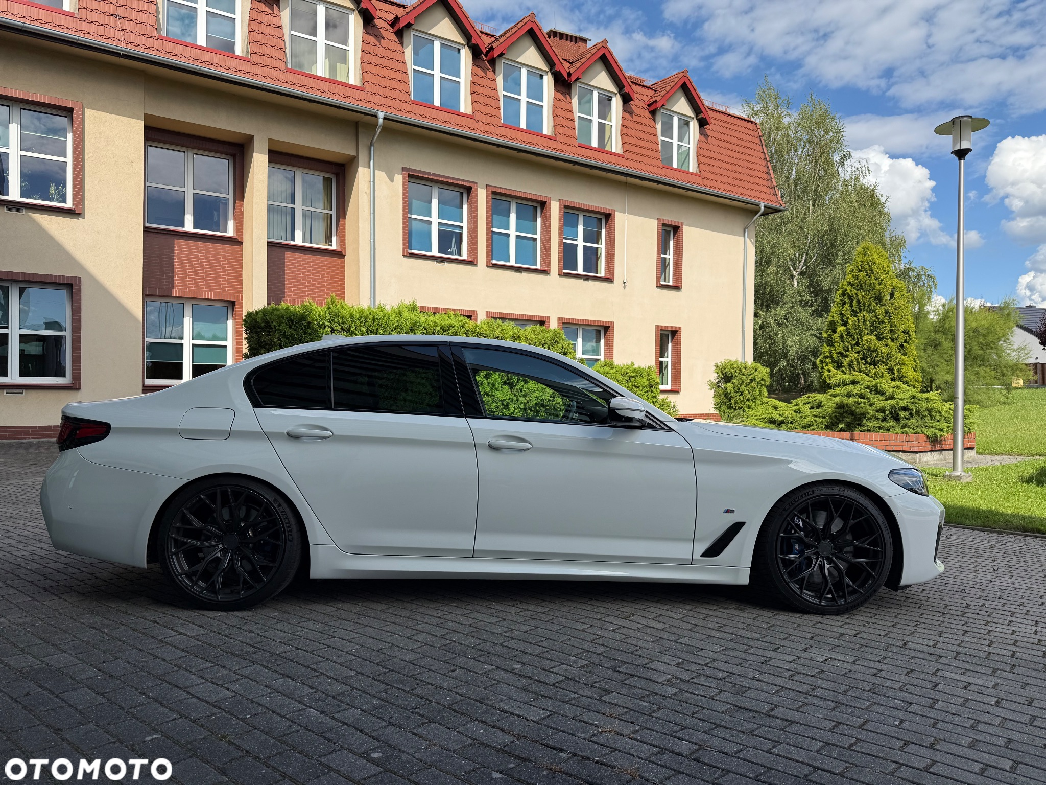 BMW Seria 5 545e xDrive M Sport sport - 7