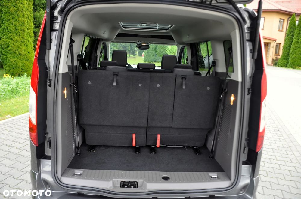 Ford Tourneo Connect 1.5 TDCi Start-Stop Titanium - 38