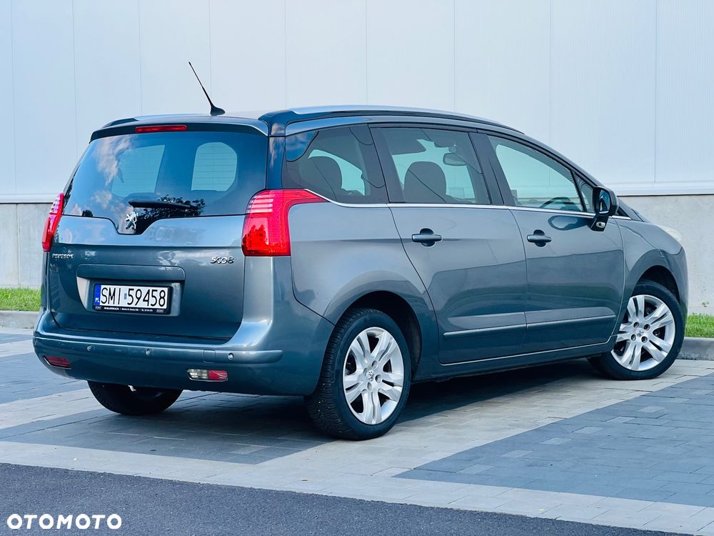 Peugeot 5008 HDI 150 Allure - 4