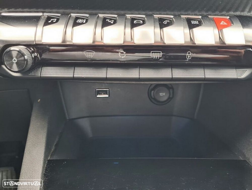 Peugeot 5008 1.5 BlueHDi Active - 28