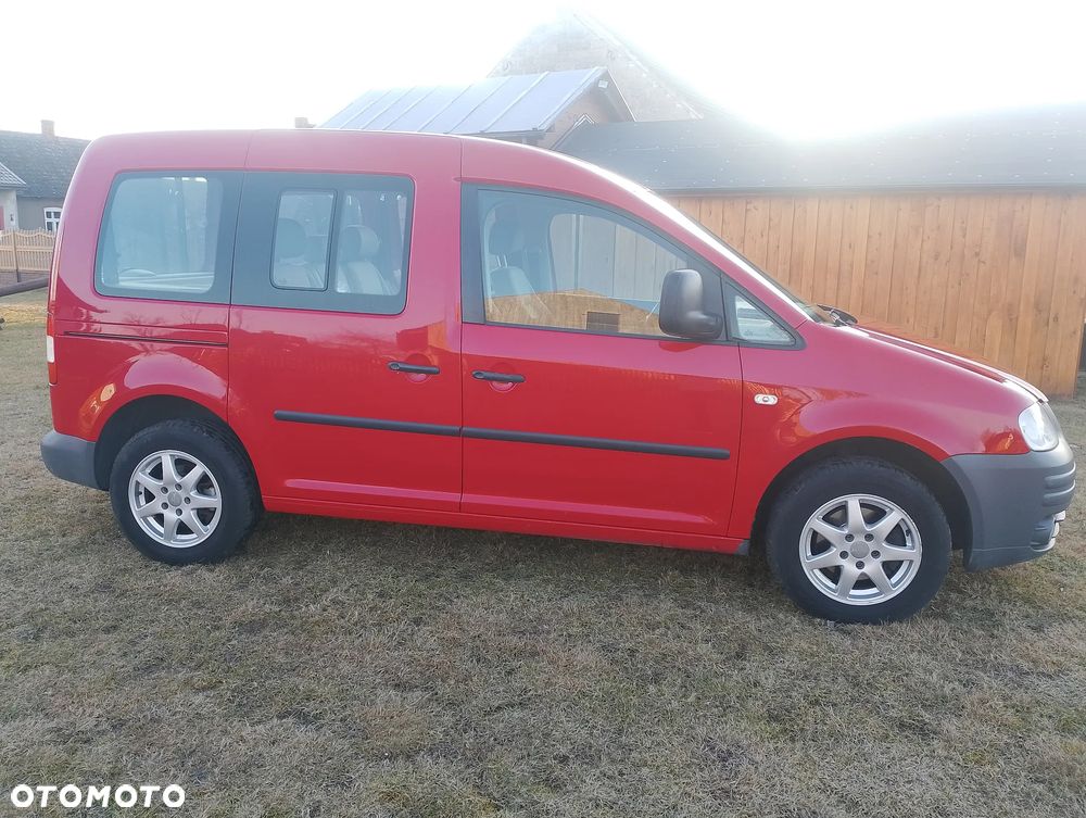 Volkswagen Caddy 1.6 Life (7-Si.) - 3