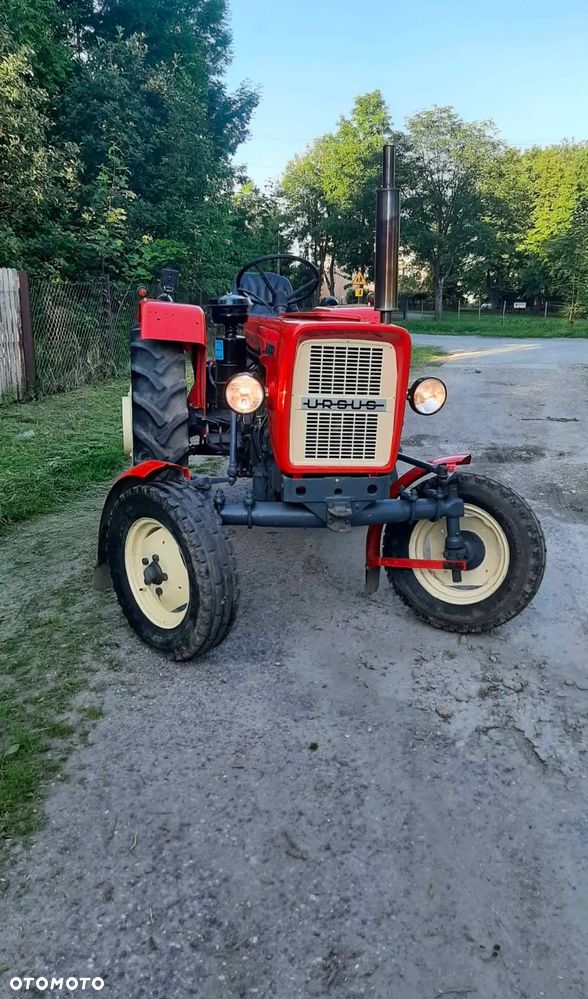Ursus C330 - 1