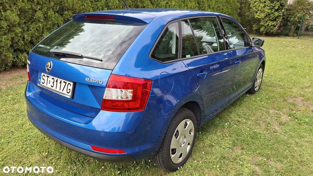 Skoda RAPID 1.6 TDI DPF Ambition Max - 6