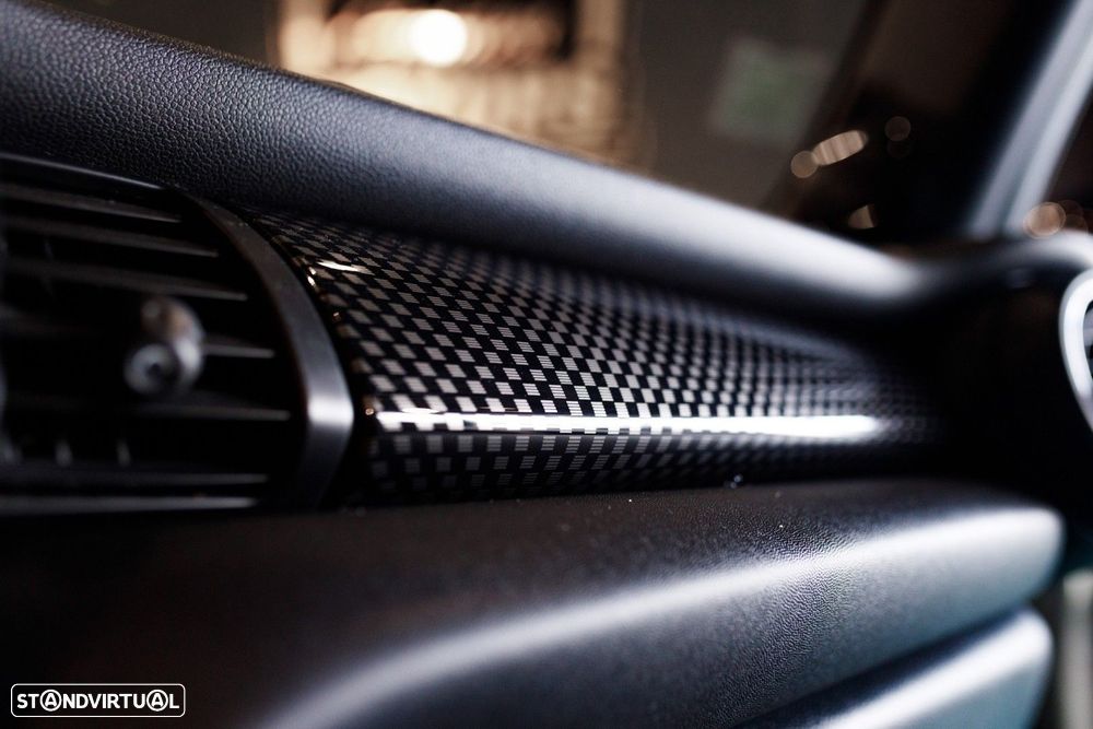 MINI 5 Portas Cooper S Aut. JCW - 19