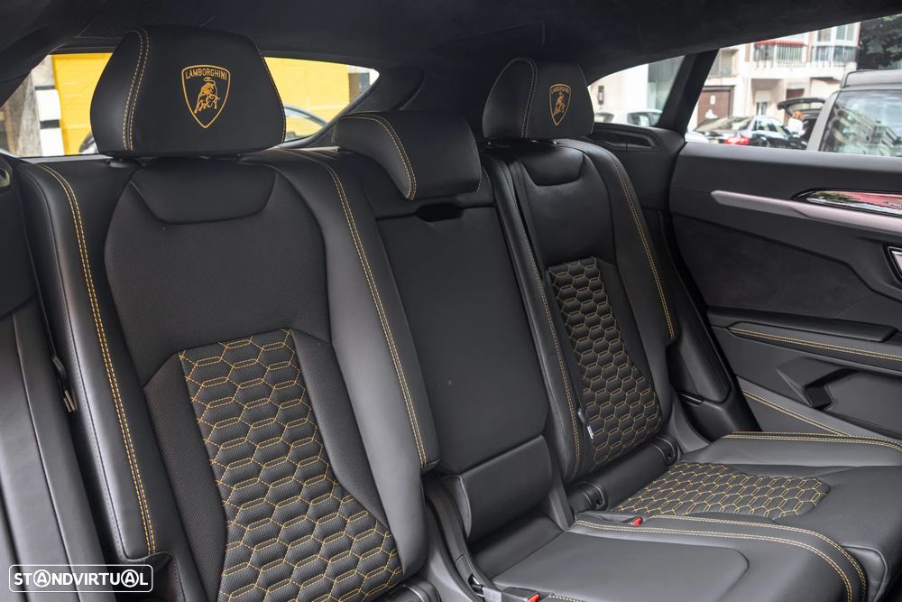 Lamborghini Urus 4.0 V8 - 45