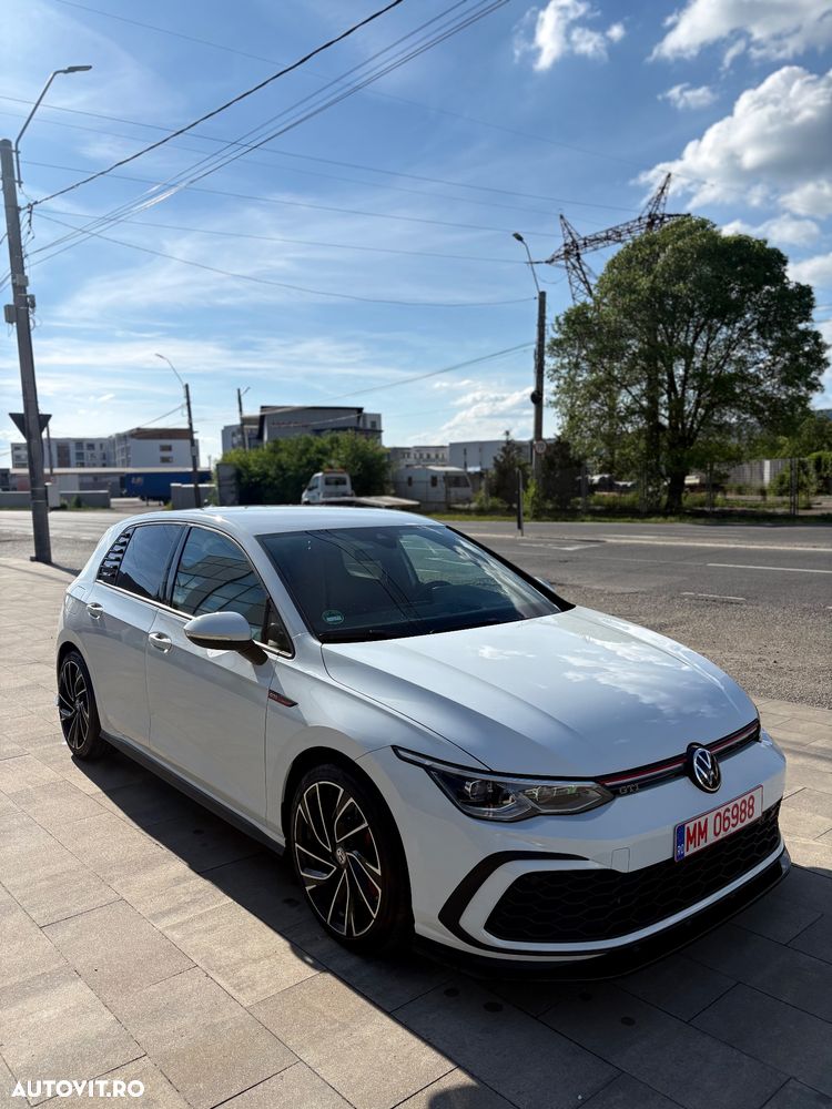 Volkswagen Golf 2.0 TSI GTI Performance - 2