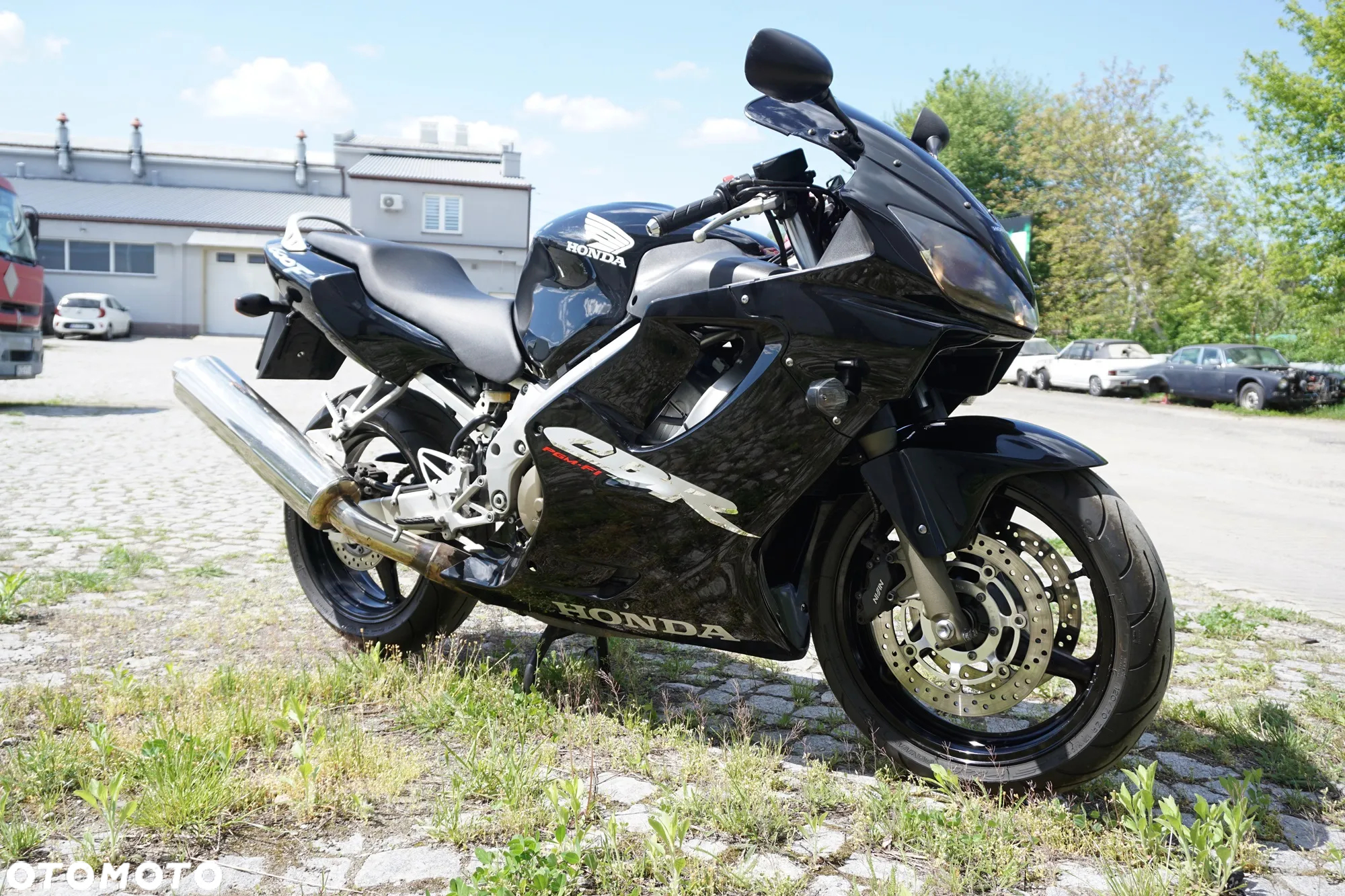 Honda CBR - 17
