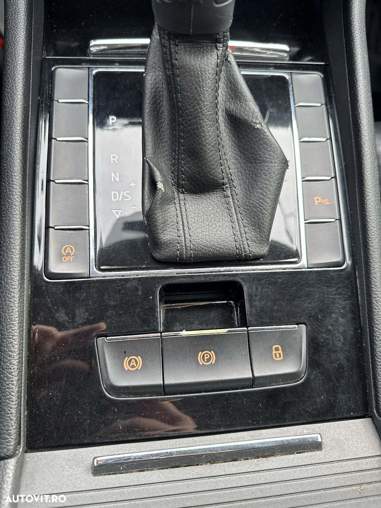 Skoda Superb 1.6 TDI DSG Style - 7