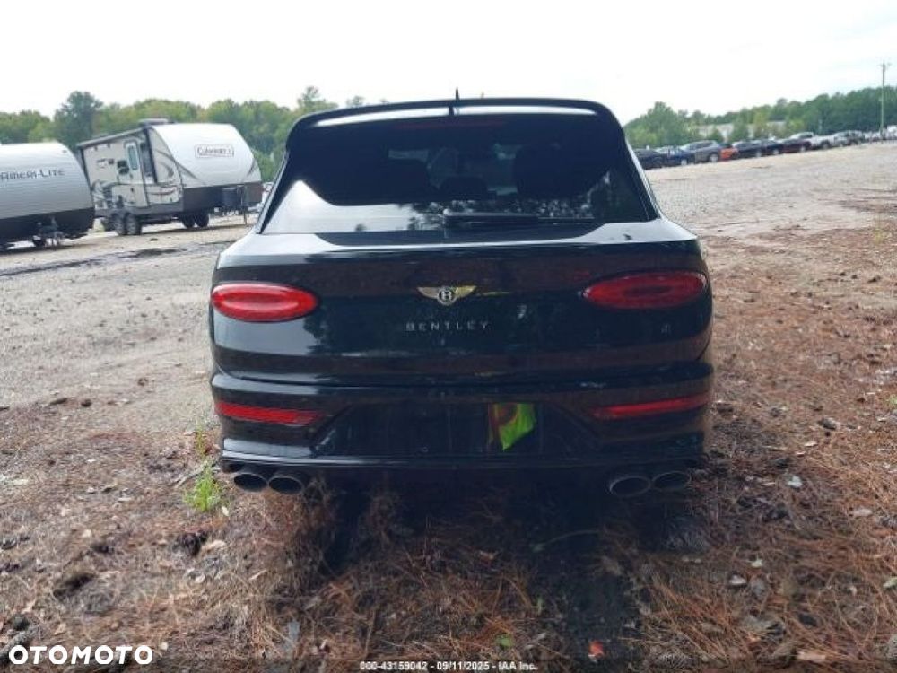 Bentley Bentayga - 8